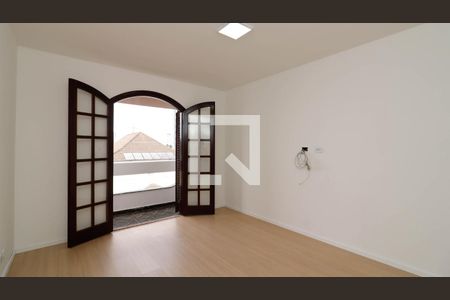 Casa à venda com 264m², 3 quartos e 3 vagas Casa à venda com 264m², 3 quartos e 3 vagasSuíte