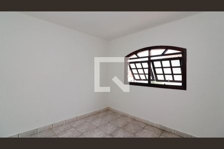 Casa à venda com 264m², 3 quartos e 3 vagas Casa à venda com 264m², 3 quartos e 3 vagasEdicula