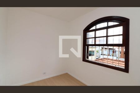 Casa à venda com 264m², 3 quartos e 3 vagas Casa à venda com 264m², 3 quartos e 3 vagasQuarto 2