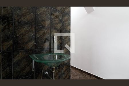 Casa à venda com 264m², 3 quartos e 3 vagas Casa à venda com 264m², 3 quartos e 3 vagasLavabo