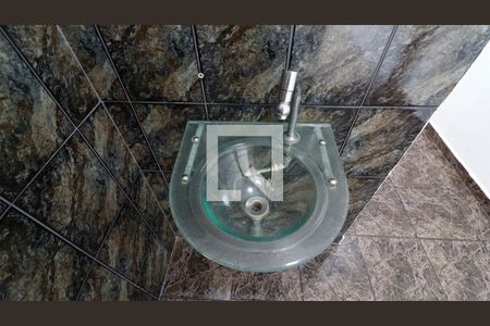 Casa à venda com 264m², 3 quartos e 3 vagas Casa à venda com 264m², 3 quartos e 3 vagasLavabo