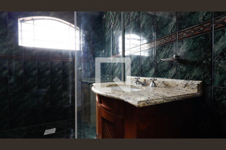 Casa à venda com 264m², 3 quartos e 3 vagas Casa à venda com 264m², 3 quartos e 3 vagasBanheiro da Suíte