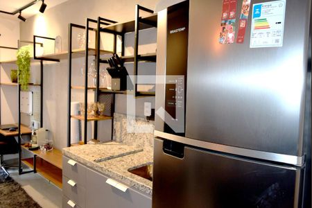 Sala/Cozinha de apartamento para alugar com 1 quarto, 30m² em Pinheiros, São Paulo