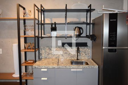 Sala/Cozinha de apartamento para alugar com 1 quarto, 30m² em Pinheiros, São Paulo