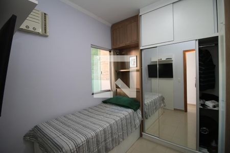 Casa à venda com 110m², 3 quartos e 8 vagasQuarto 3