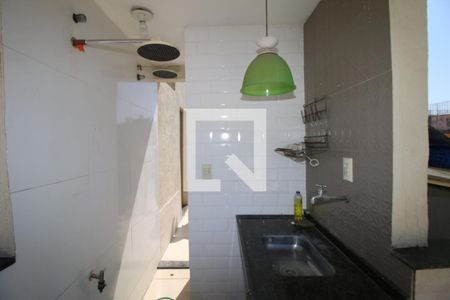 Casa à venda com 110m², 3 quartos e 8 vagasChuveiro e Pia