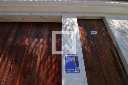 Casa à venda com 110m², 3 quartos e 8 vagasPlaca