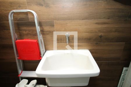 Casa à venda com 110m², 3 quartos e 8 vagasÁrea de Serviço