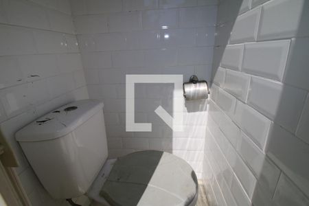 Casa à venda com 110m², 3 quartos e 8 vagasBanheiro de serviço