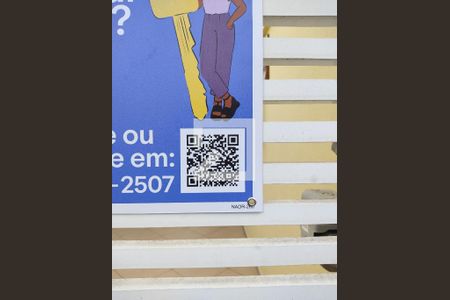 Casa à venda com 152m², 3 quartos e 3 vagasplaquinha qr