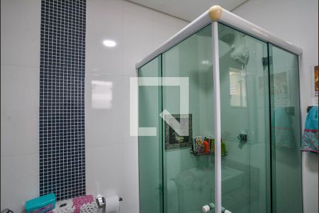 Casa à venda com 152m², 3 quartos e 3 vagasBanheiro da Suíte 2