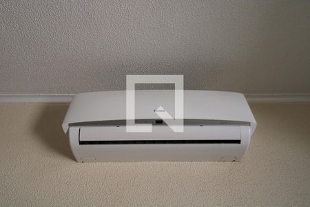 Casa à venda com 379m², 4 quartos e 10 vagas Casa à venda com 379m², 4 quartos e 10 vagasQuarto 3 (suíte)