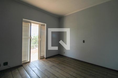 Casa à venda com 379m², 4 quartos e 10 vagas Casa à venda com 379m², 4 quartos e 10 vagasQuarto 1