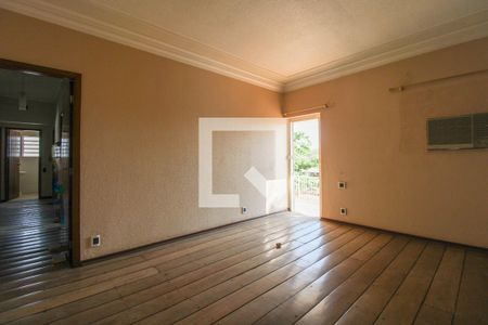 Casa à venda com 379m², 4 quartos e 10 vagas Casa à venda com 379m², 4 quartos e 10 vagasSala de TV