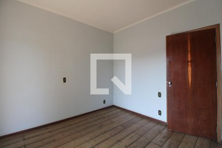 Casa à venda com 379m², 4 quartos e 10 vagas Casa à venda com 379m², 4 quartos e 10 vagasQuarto 1