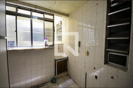 Casa de condomínio à venda com 63m², 2 quartos e sem vaga Casa de condomínio à venda com 63m², 2 quartos e sem vagaÁrea de Serviço