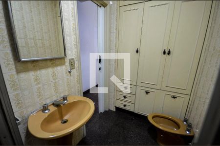 Casa de condomínio à venda com 63m², 2 quartos e sem vaga Casa de condomínio à venda com 63m², 2 quartos e sem vagaBanheiro Social