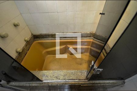 Casa de condomínio à venda com 63m², 2 quartos e sem vaga Casa de condomínio à venda com 63m², 2 quartos e sem vagaBanheiro da Suíte