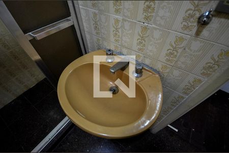 Casa de condomínio à venda com 63m², 2 quartos e sem vaga Casa de condomínio à venda com 63m², 2 quartos e sem vagaBanheiro Social