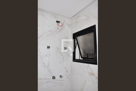 Casa à venda com 182m², 3 quartos e 3 vagas Casa à venda com 182m², 3 quartos e 3 vagasDetalhe - Suíte