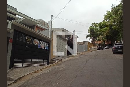 Casa à venda com 182m², 3 quartos e 3 vagas Casa à venda com 182m², 3 quartos e 3 vagasLocalização
