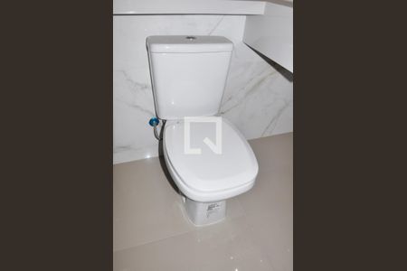 Casa à venda com 182m², 3 quartos e 3 vagas Casa à venda com 182m², 3 quartos e 3 vagasDetalhe - Suíte