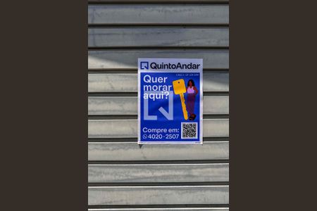 Casa à venda com 200m², 3 quartos e 2 vagas Casa à venda com 200m², 3 quartos e 2 vagasPlaca Instalada na Fachada