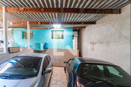 Casa à venda com 200m², 3 quartos e 2 vagas Casa à venda com 200m², 3 quartos e 2 vagasGaragem