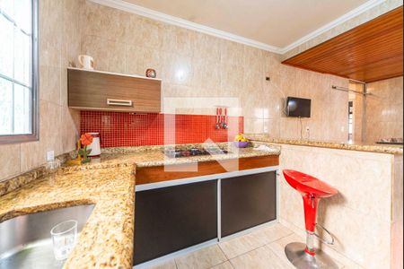 Casa à venda com 200m², 3 quartos e 2 vagas Casa à venda com 200m², 3 quartos e 2 vagasCozinha