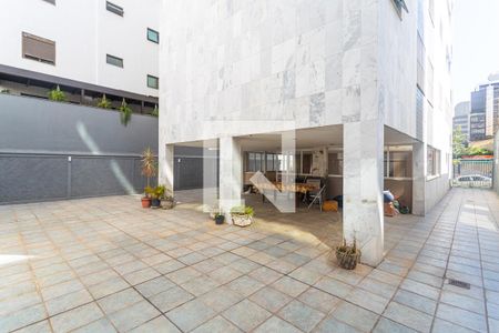 Apartamento à venda com 250m², 4 quartos e 4 vagas Apartamento à venda com 250m², 4 quartos e 4 vagasÁrea comum - Salão de festas