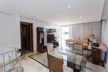 Apartamento à venda com 250m², 4 quartos e 4 vagas Apartamento à venda com 250m², 4 quartos e 4 vagasSala 2 na Cobertura