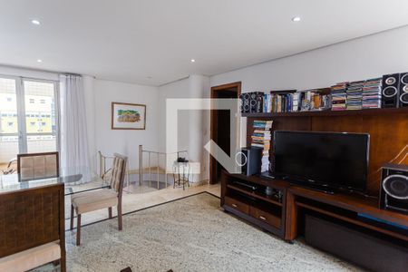 Apartamento à venda com 250m², 4 quartos e 4 vagas Apartamento à venda com 250m², 4 quartos e 4 vagasSala 2 na Cobertura