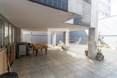 Apartamento à venda com 250m², 4 quartos e 4 vagas Apartamento à venda com 250m², 4 quartos e 4 vagasSalão de Festas