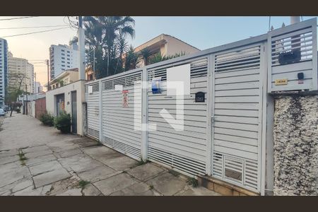 Casa à venda com 400m², 5 quartos e 2 vagasFachada
