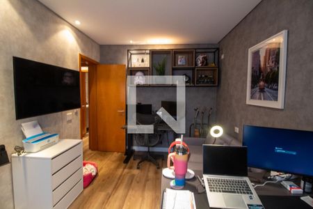 Casa à venda com 247m², 4 quartos e 2 vagasSuíte 4