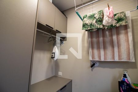 Casa à venda com 247m², 4 quartos e 2 vagasÁrea de Serviço