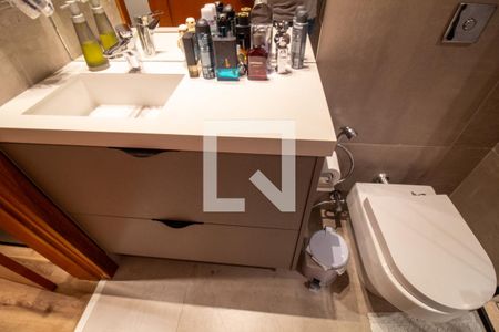 Casa à venda com 250m², 4 quartos e 2 vagasBanheiro da Suíte 2