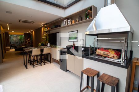 Casa à venda com 250m², 4 quartos e 2 vagasChurrasqueira