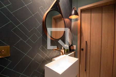 Casa à venda com 250m², 4 quartos e 2 vagasLavabo