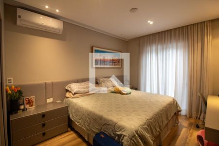 Casa à venda com 250m², 4 quartos e 2 vagasSuíte 3