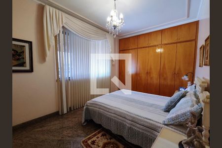 Apartamento à venda com 400m², 3 quartos e 3 vagas Apartamento à venda com 400m², 3 quartos e 3 vagasSuíte 3