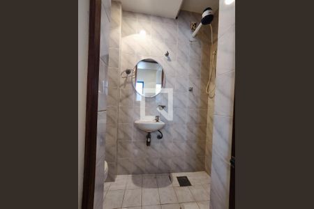 Apartamento à venda com 400m², 3 quartos e 3 vagas Apartamento à venda com 400m², 3 quartos e 3 vagasBanheiro de Serviço