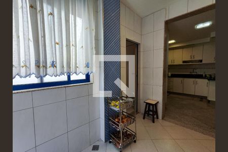 Apartamento à venda com 400m², 3 quartos e 3 vagas Apartamento à venda com 400m², 3 quartos e 3 vagasÁrea de Serviço