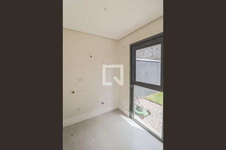 Casa à venda com 170m², 3 quartos e 2 vagasQuarto de Serviço