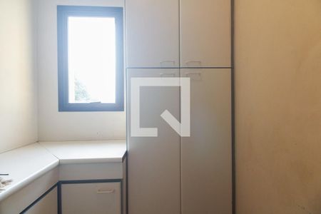 Apartamento à venda com 127m², 3 quartos e 2 vagas Apartamento à venda com 127m², 3 quartos e 2 vagasÁrea de Serviço - Quarto de Serviço