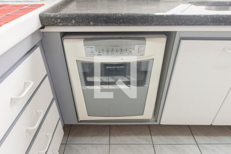 Apartamento à venda com 127m², 3 quartos e 2 vagas Apartamento à venda com 127m², 3 quartos e 2 vagasCozinha