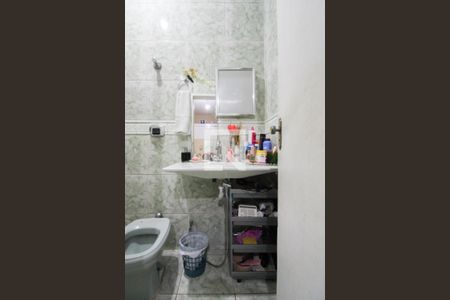 Casa à venda com 148m², 3 quartos e 3 vagas Casa à venda com 148m², 3 quartos e 3 vagasBanheiro da Suíte