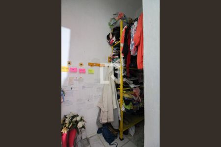 Casa à venda com 148m², 3 quartos e 3 vagas Casa à venda com 148m², 3 quartos e 3 vagasCloset do quarto 1