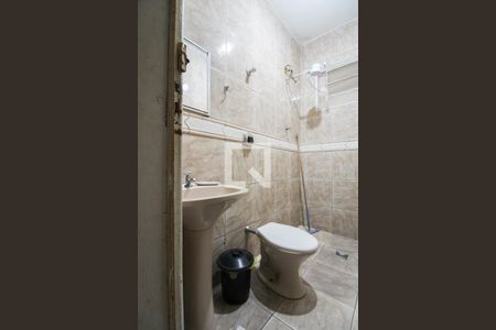 Casa à venda com 148m², 3 quartos e 3 vagas Casa à venda com 148m², 3 quartos e 3 vagasBanheiro Social