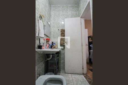 Casa à venda com 148m², 3 quartos e 3 vagas Casa à venda com 148m², 3 quartos e 3 vagasBanheiro da Suíte